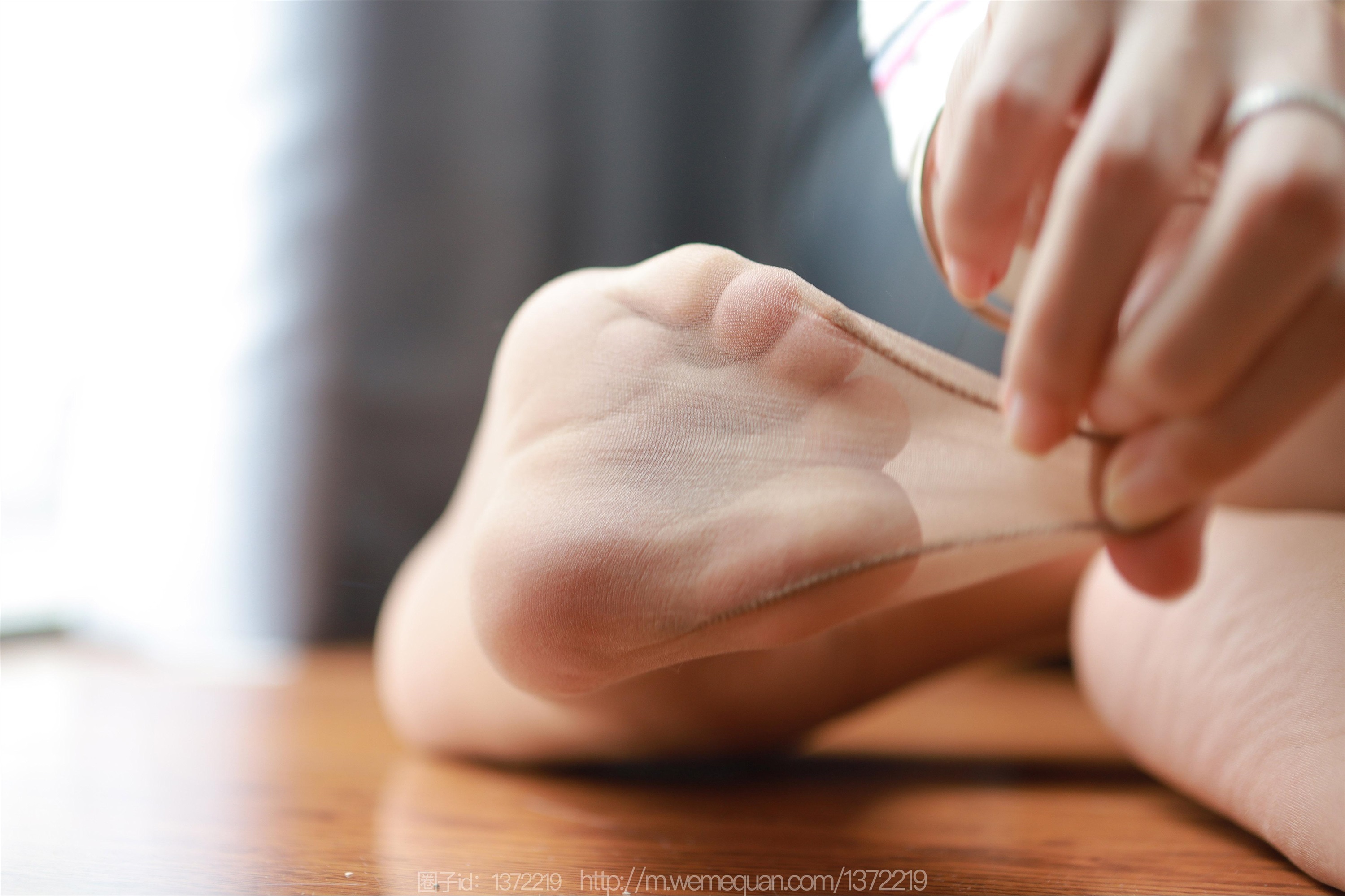 IESS异思趣向  2023.10.01 丝享家 1547 小宝《不开灯的房间》